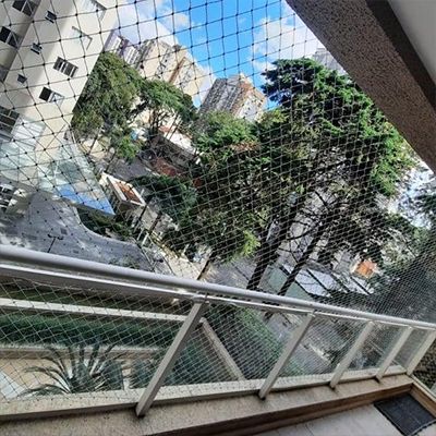 Redes de Proteção para Pombos em Curitiba